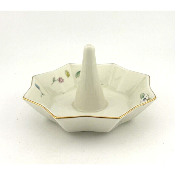 Fred Roberts Company Japan Porcelain octagon ring holder floral with gold rim - Picture 3 of 13